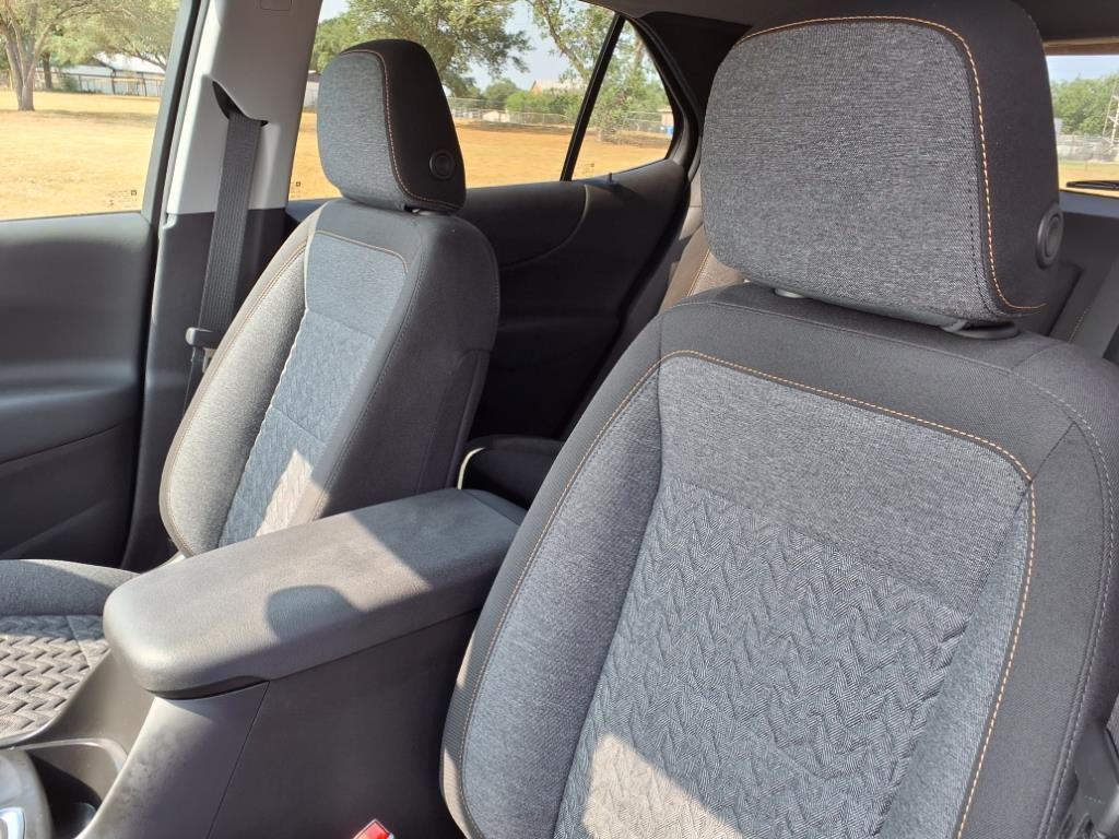 used 2023 Chevrolet Equinox car, priced at $21,394