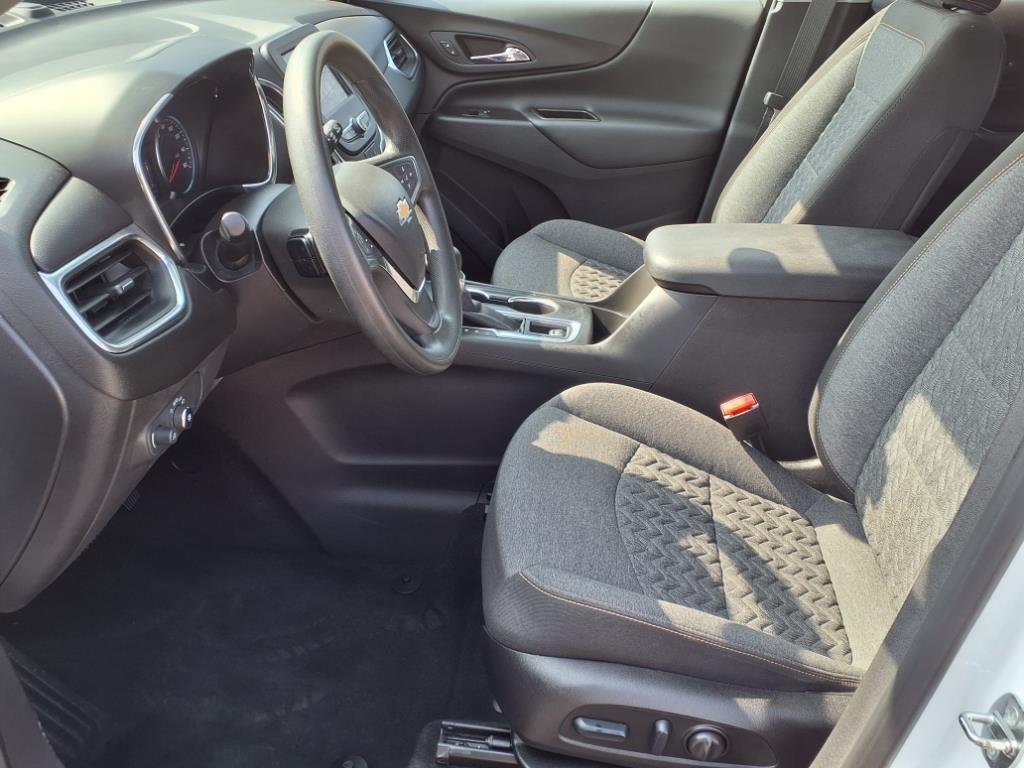 used 2023 Chevrolet Equinox car, priced at $21,394