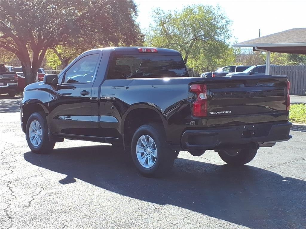 used 2024 Chevrolet Silverado 1500 car, priced at $27,294