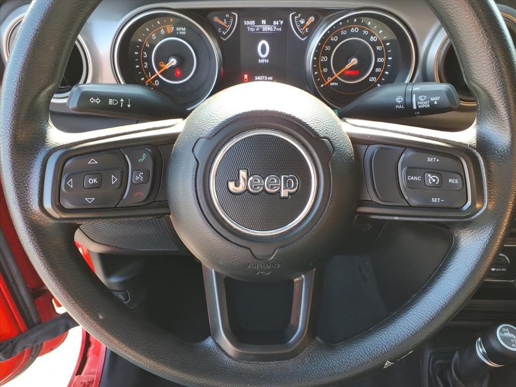 used 2022 Jeep Gladiator car, priced at $27,991