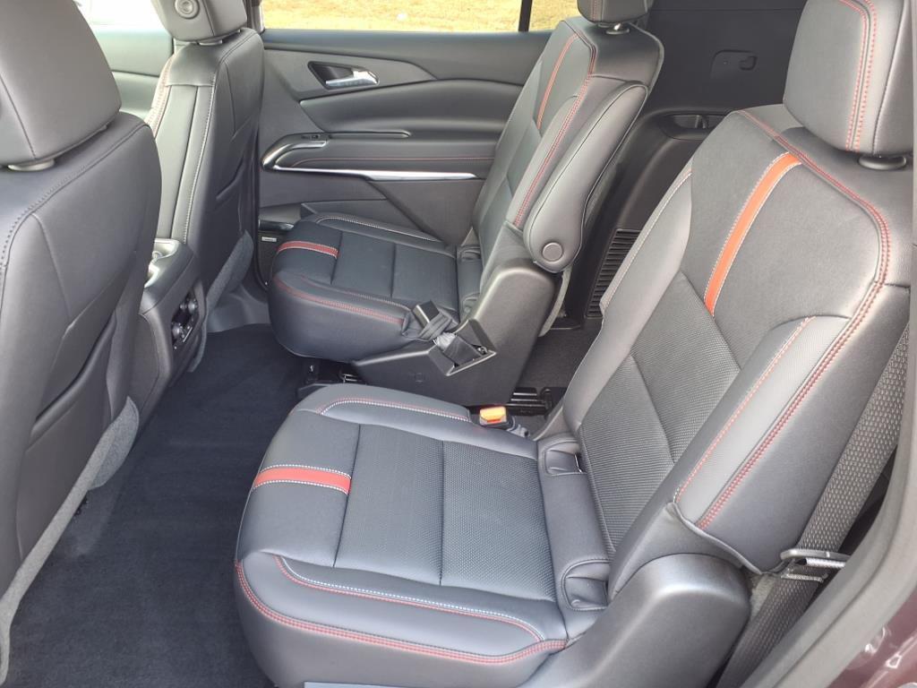 new 2026 Chevrolet Traverse car, priced at $57,720