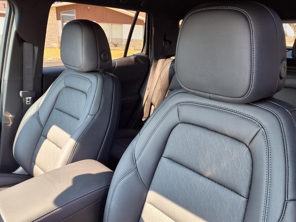 new 2026 Chevrolet Equinox car, priced at $31,145