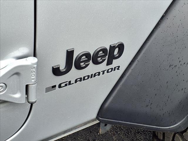 used 2023 Jeep Gladiator car, priced at $33,994