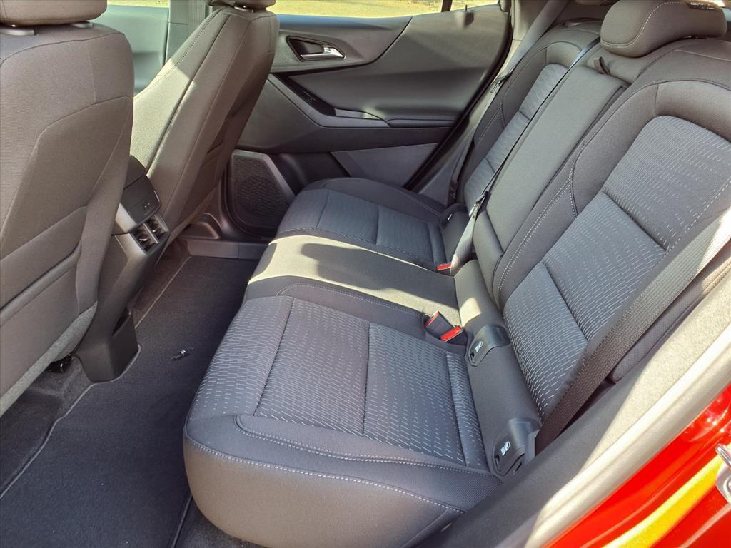 new 2026 Chevrolet Equinox car, priced at $30,485