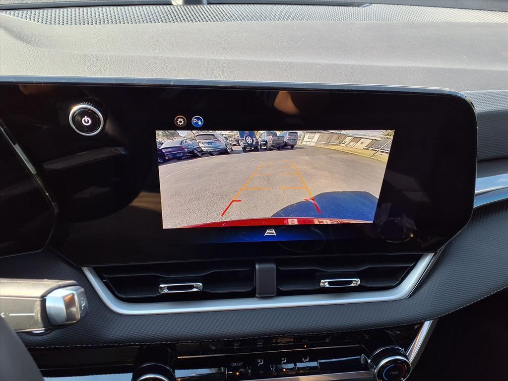 new 2026 Chevrolet Equinox car, priced at $30,485