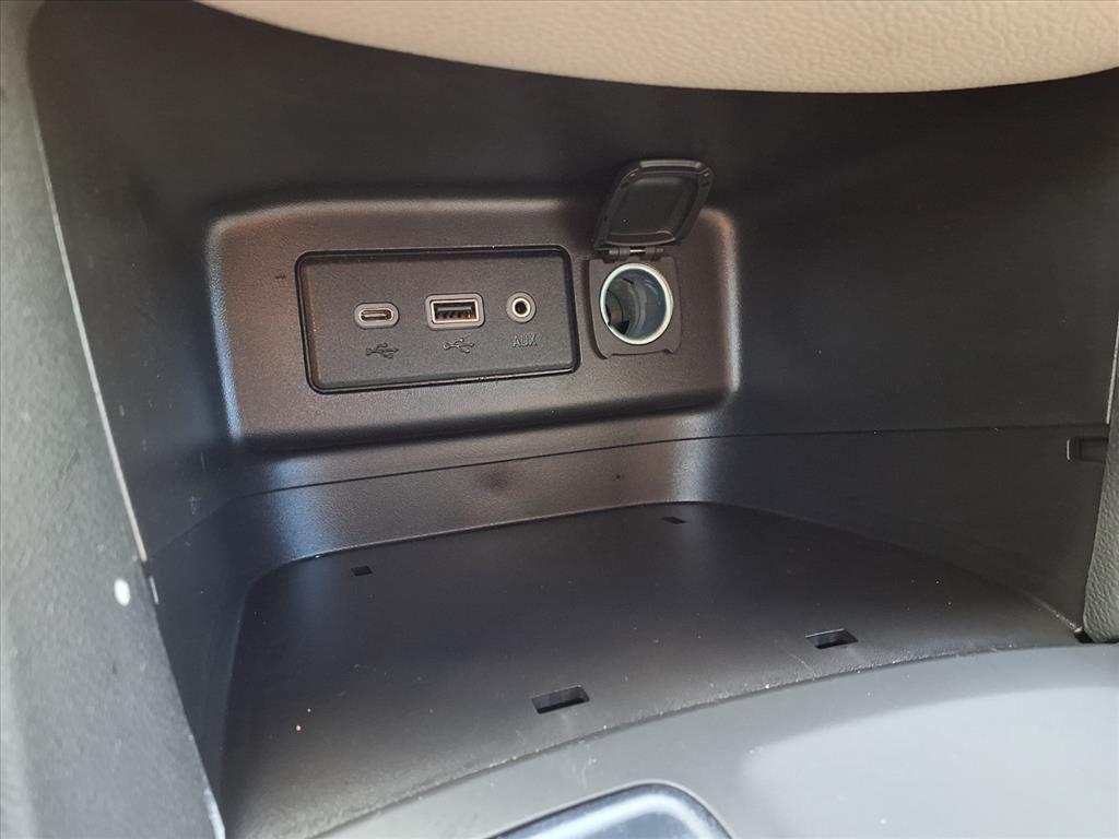 used 2023 Chevrolet Equinox car, priced at $18,784