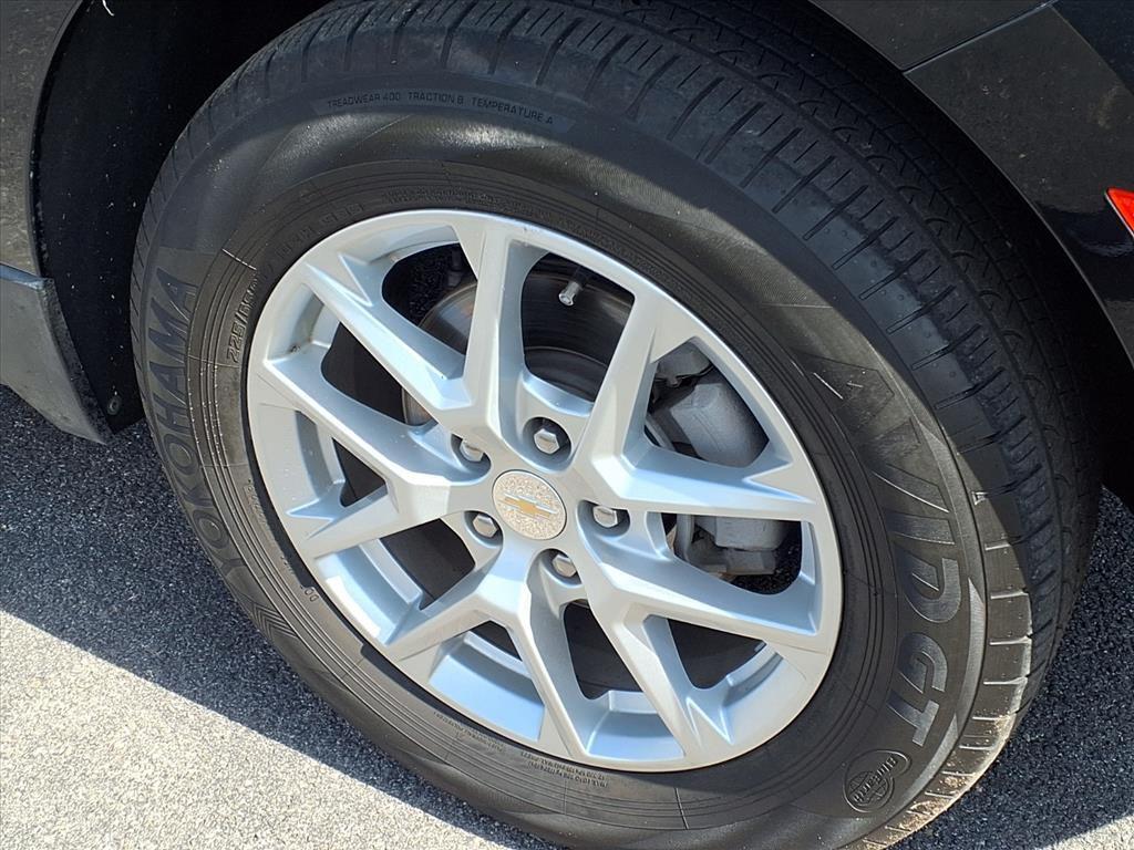 used 2023 Chevrolet Equinox car, priced at $18,784