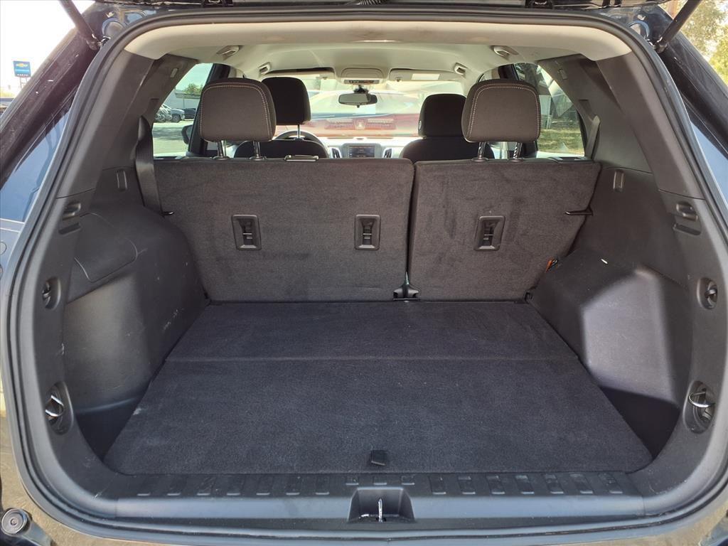 used 2023 Chevrolet Equinox car, priced at $18,784