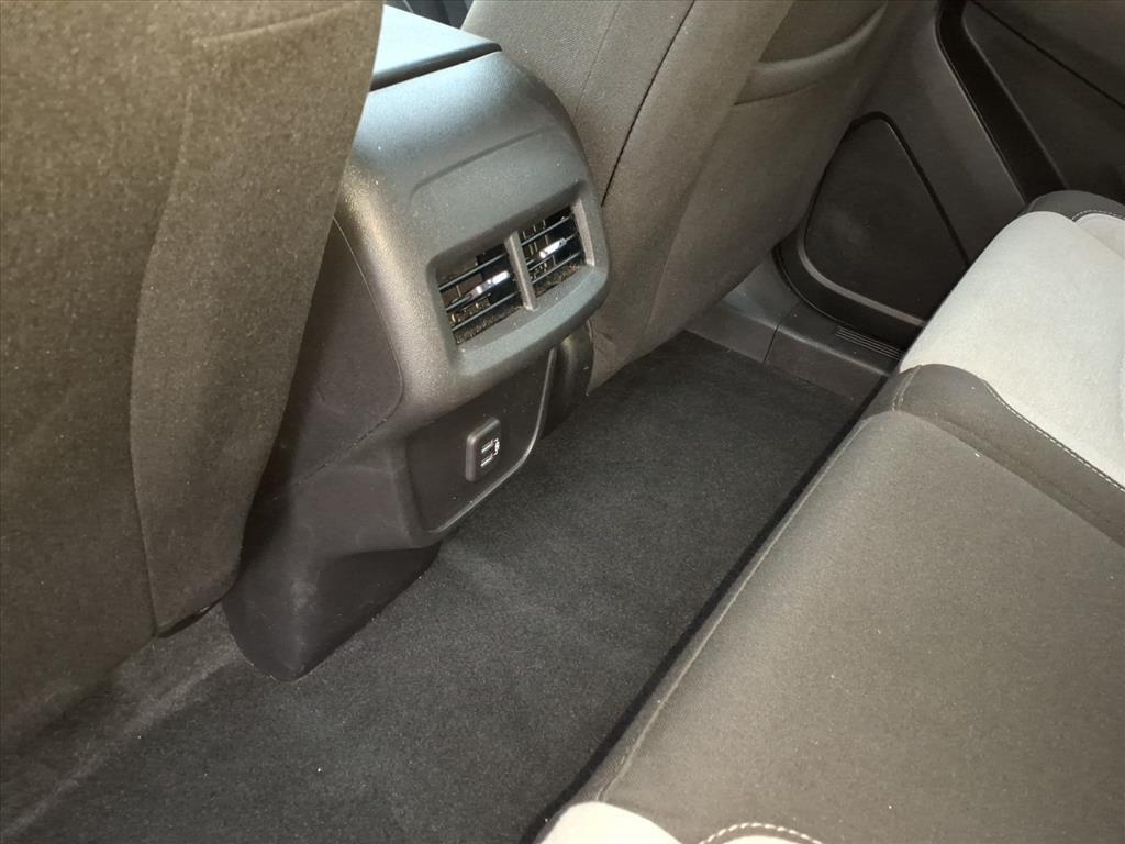 used 2023 Chevrolet Equinox car, priced at $18,694