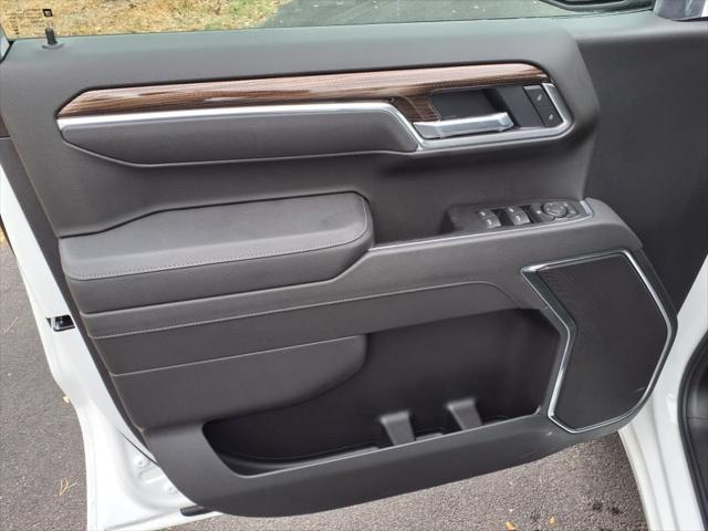 new 2025 Chevrolet Silverado 1500 car, priced at $52,800