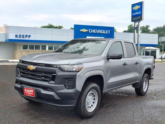 new 2024 Chevrolet Colorado car, priced at $32,500