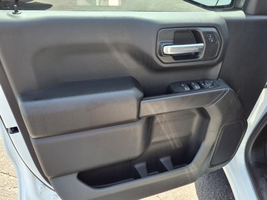 new 2025 Chevrolet Silverado 1500 car, priced at $45,300