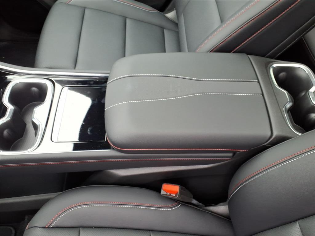 new 2026 Chevrolet Traverse car, priced at $53,815