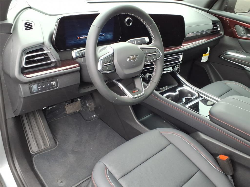 new 2026 Chevrolet Traverse car, priced at $53,815