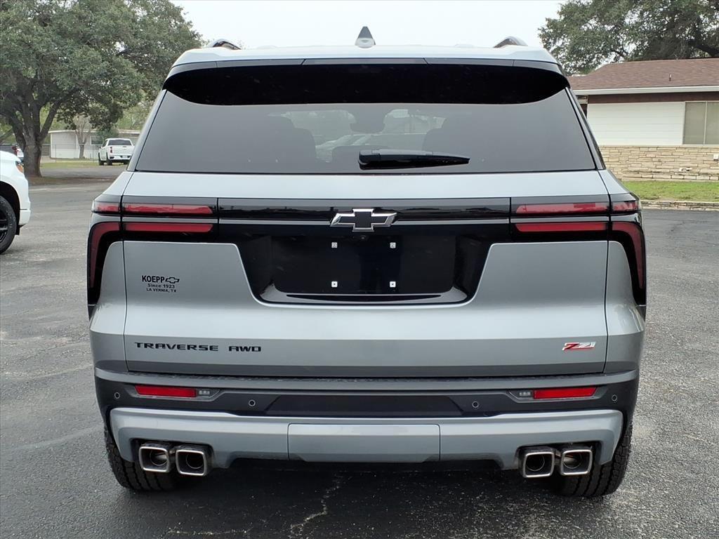 new 2026 Chevrolet Traverse car, priced at $53,815