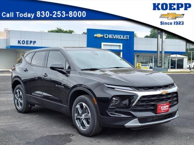 new 2025 Chevrolet Blazer car, priced at $35,700