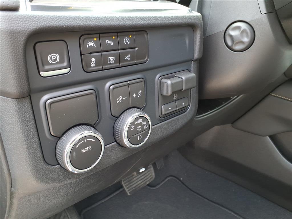 new 2026 Chevrolet Tahoe car, priced at $77,404