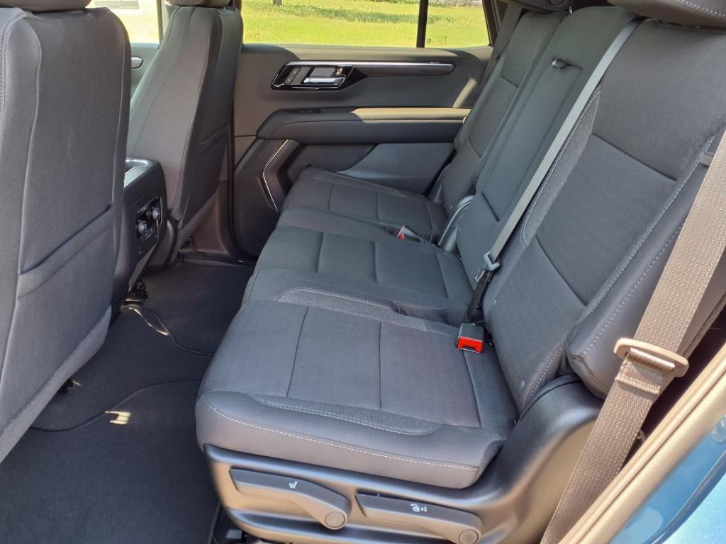 new 2025 Chevrolet Tahoe car, priced at $58,800