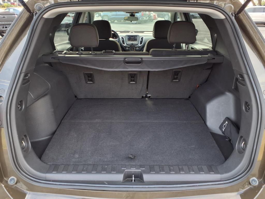 used 2023 Chevrolet Equinox car, priced at $21,491