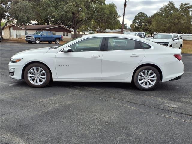 used 2022 Chevrolet Malibu car, priced at $17,394