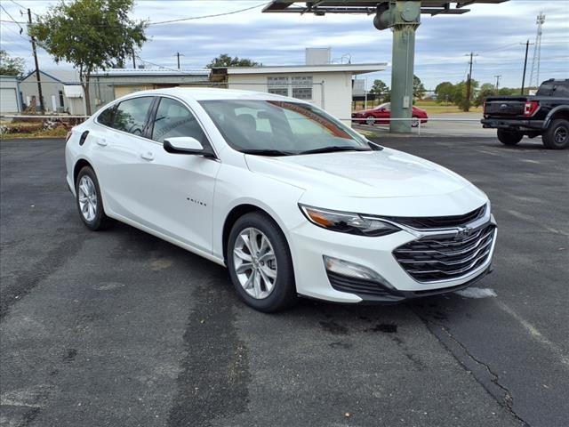 used 2022 Chevrolet Malibu car, priced at $17,394