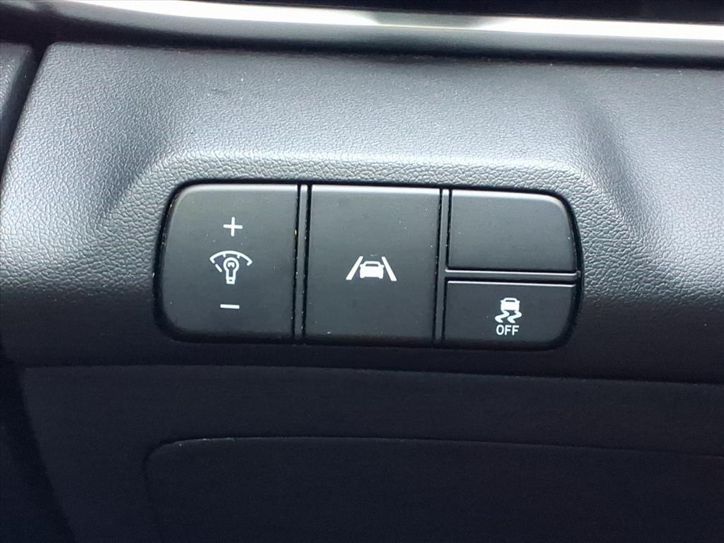 used 2023 Hyundai Elantra car, priced at $18,894