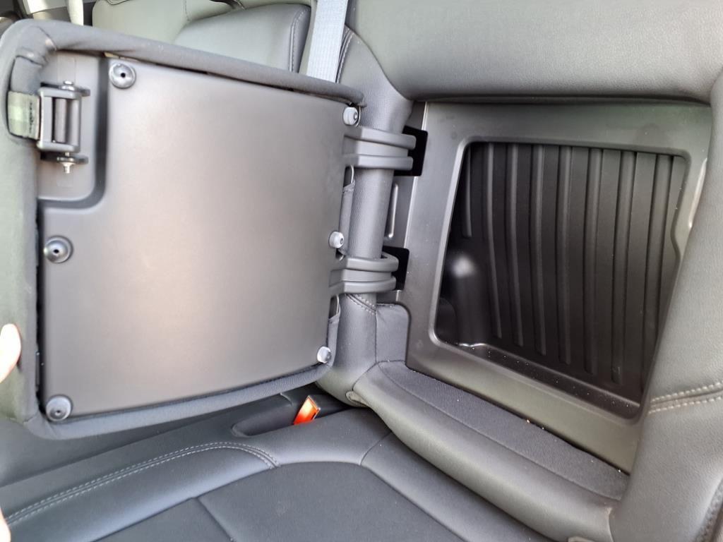 used 2021 Chevrolet Silverado 1500 car, priced at $25,991