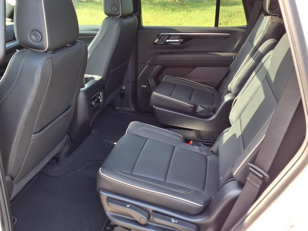 new 2025 Chevrolet Tahoe car, priced at $74,200