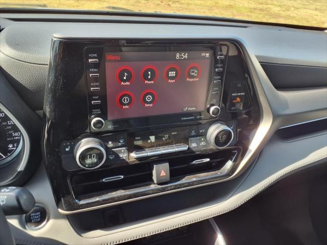 used 2021 Toyota Highlander car, priced at $26,991
