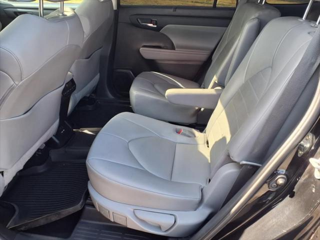 used 2021 Toyota Highlander car, priced at $26,991
