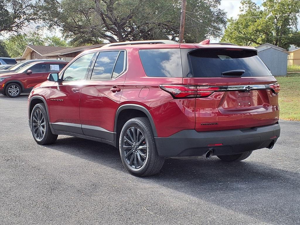 used 2023 Chevrolet Traverse car, priced at $32,394