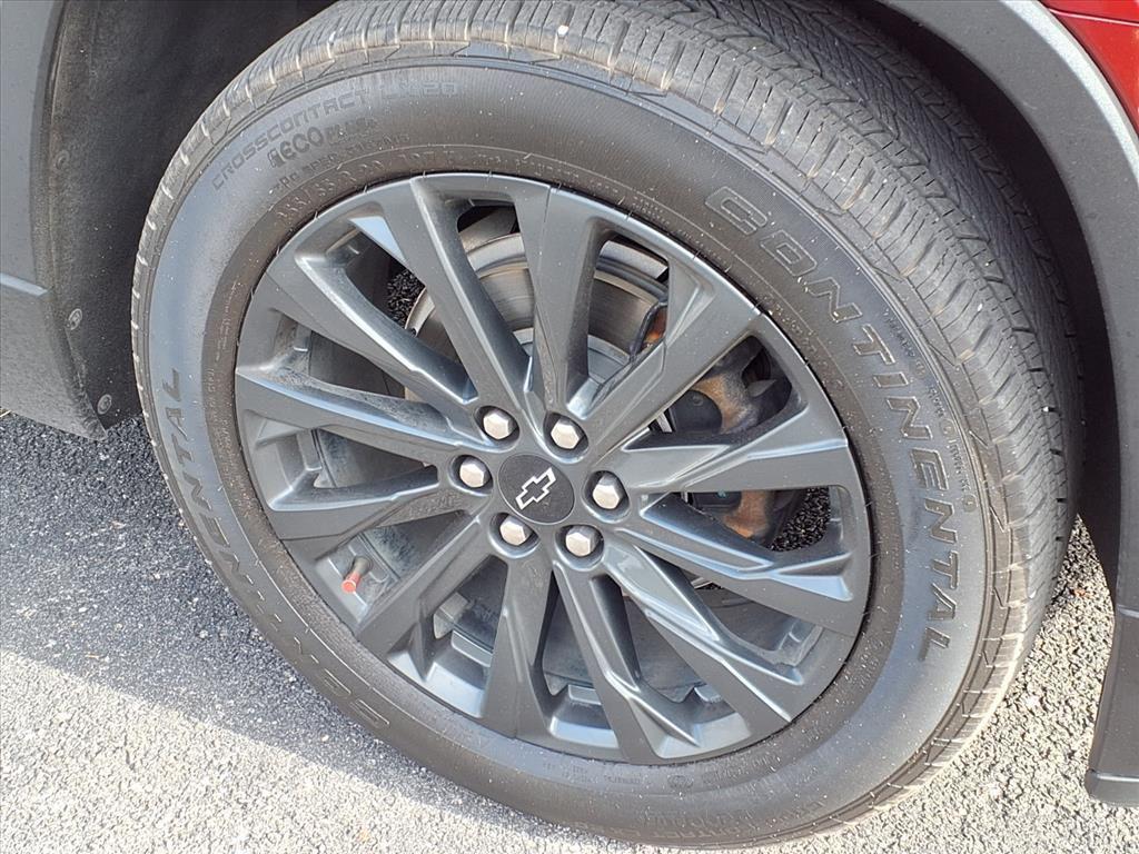 used 2023 Chevrolet Traverse car, priced at $32,394