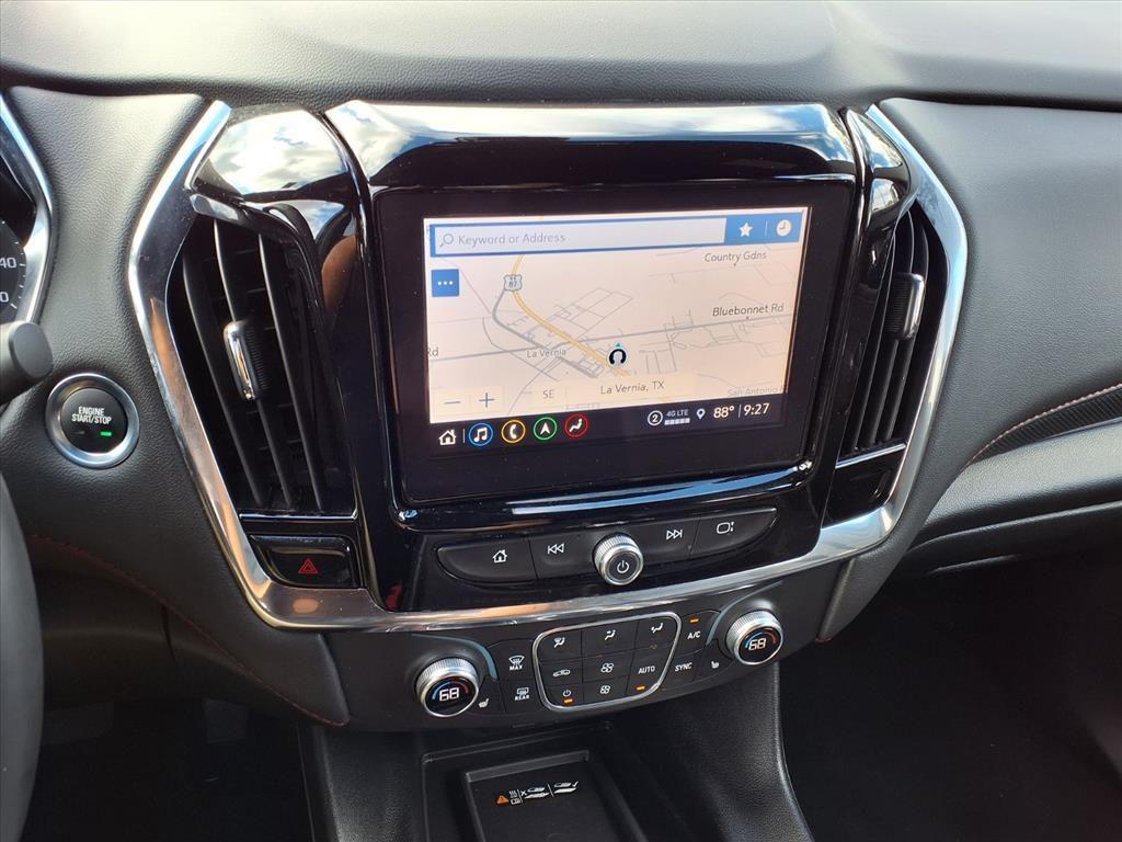 used 2023 Chevrolet Traverse car, priced at $32,394