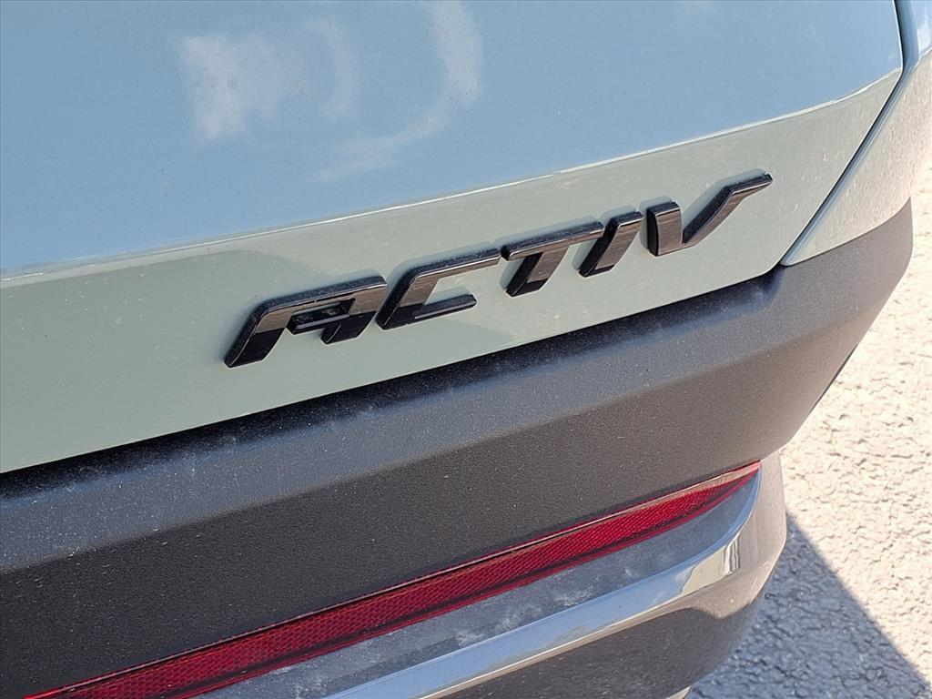 new 2026 Chevrolet Equinox car, priced at $36,615