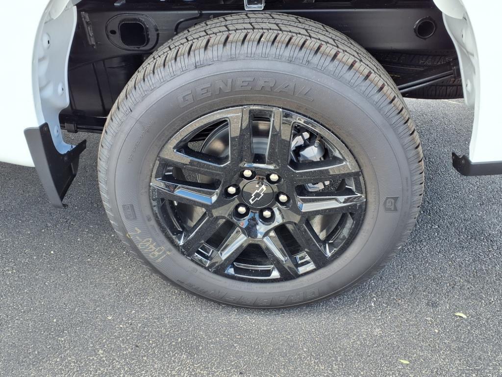 new 2026 Chevrolet Silverado 1500 car, priced at $40,235