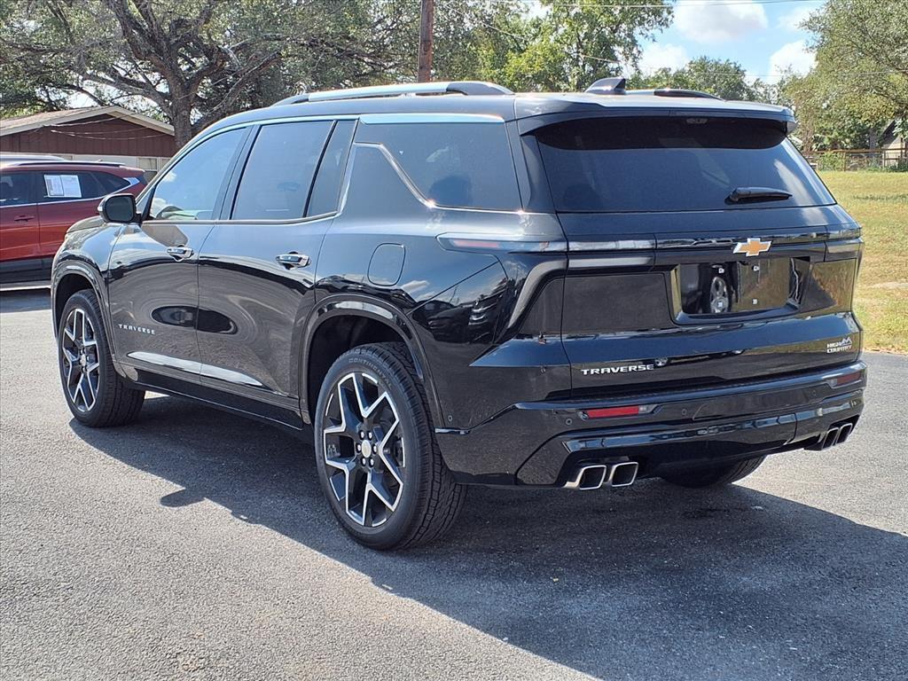new 2026 Chevrolet Traverse car, priced at $55,420