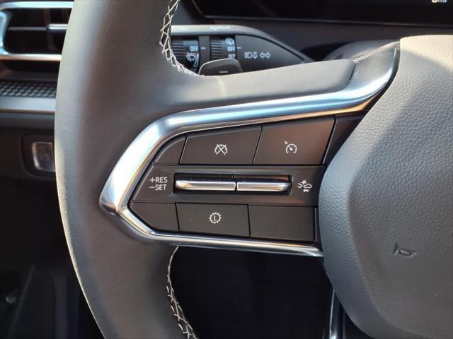 new 2025 Chevrolet Traverse car, priced at $42,555