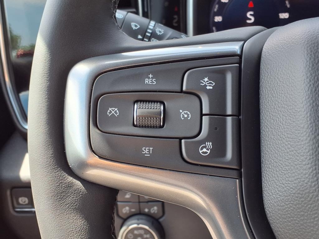 new 2025 Chevrolet Silverado 2500 car, priced at $69,000