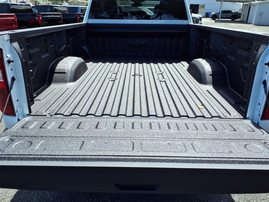 new 2025 Chevrolet Silverado 2500 car, priced at $69,000
