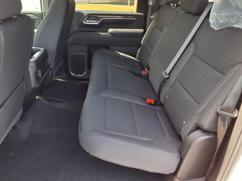 new 2025 Chevrolet Silverado 2500 car, priced at $69,000