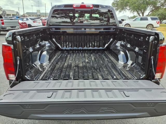 new 2025 Chevrolet Colorado car, priced at $34,285