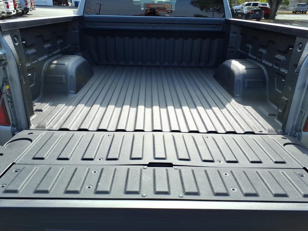 new 2026 Chevrolet Silverado 1500 car, priced at $44,335