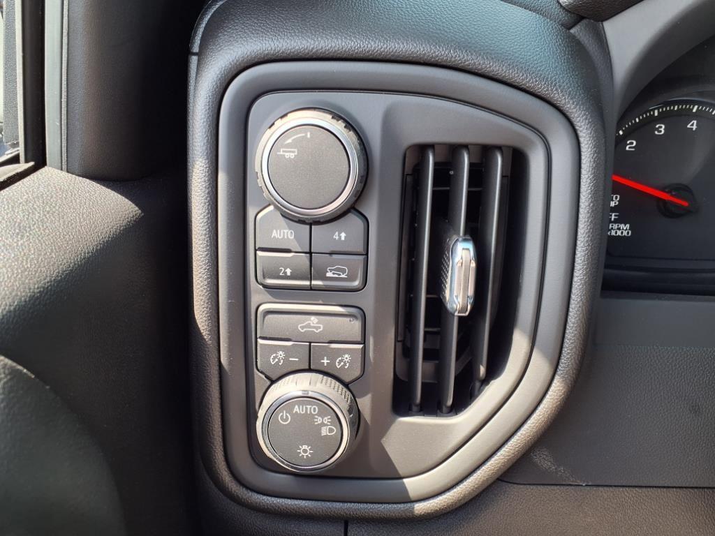 new 2025 Chevrolet Silverado 1500 car, priced at $49,000