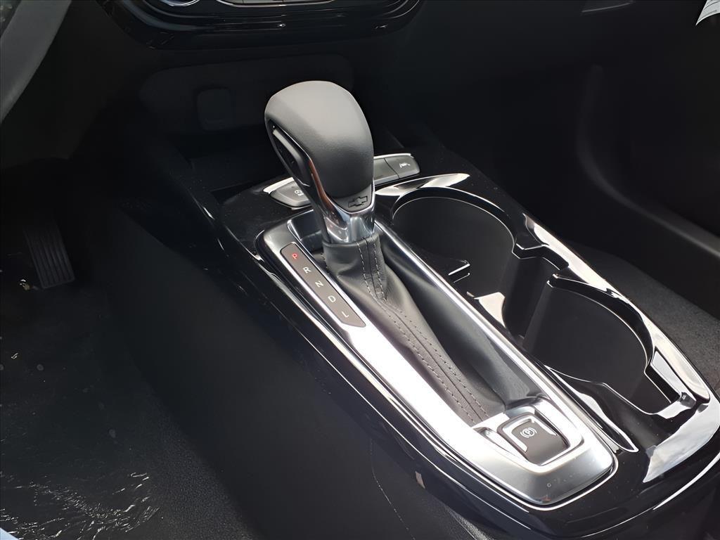new 2025 Chevrolet Trax car, priced at $23,000