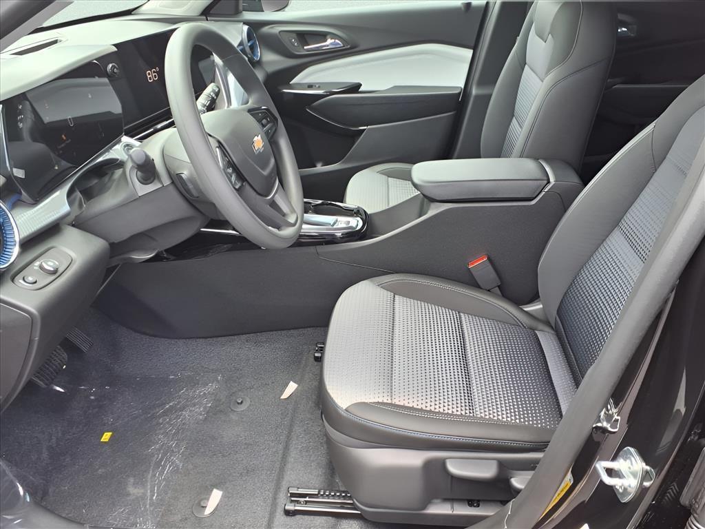 new 2025 Chevrolet Trax car, priced at $23,000