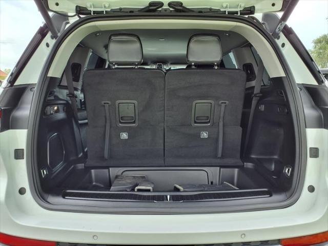 used 2023 Jeep Grand Cherokee L car, priced at $32,694
