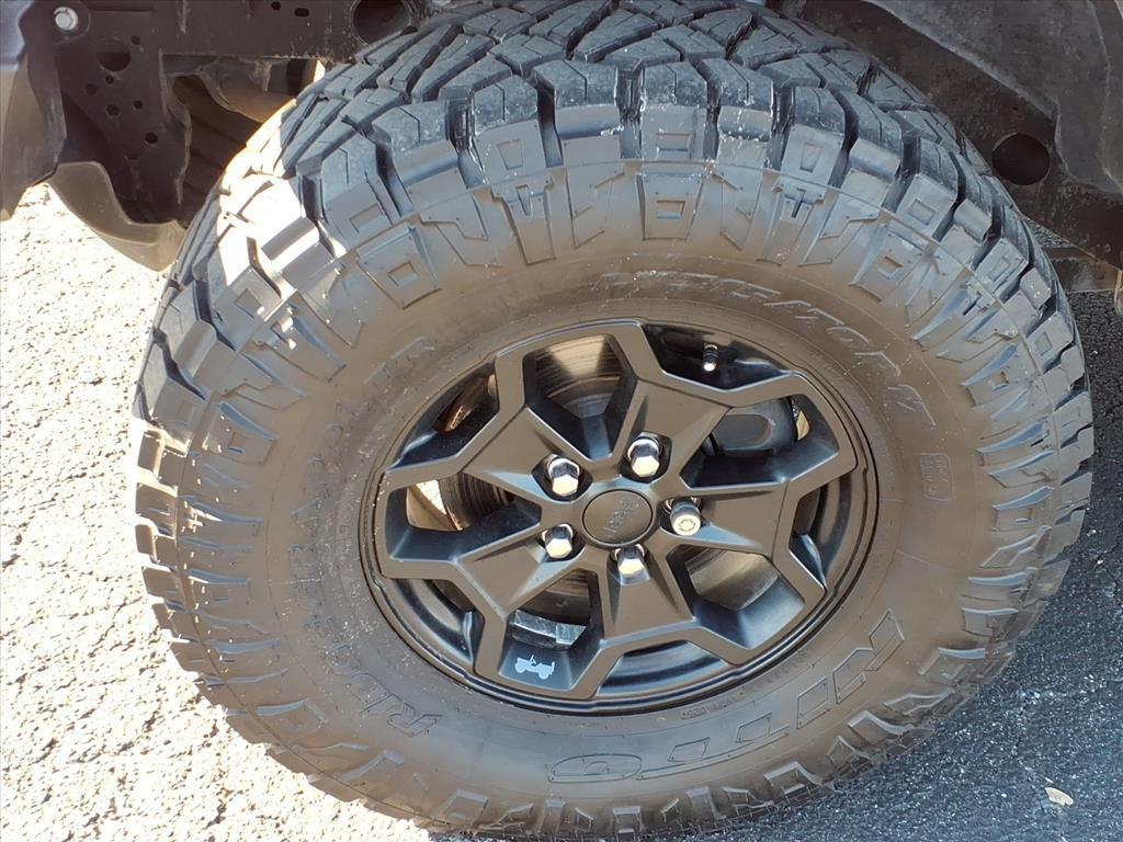 used 2022 Jeep Gladiator car, priced at $30,994