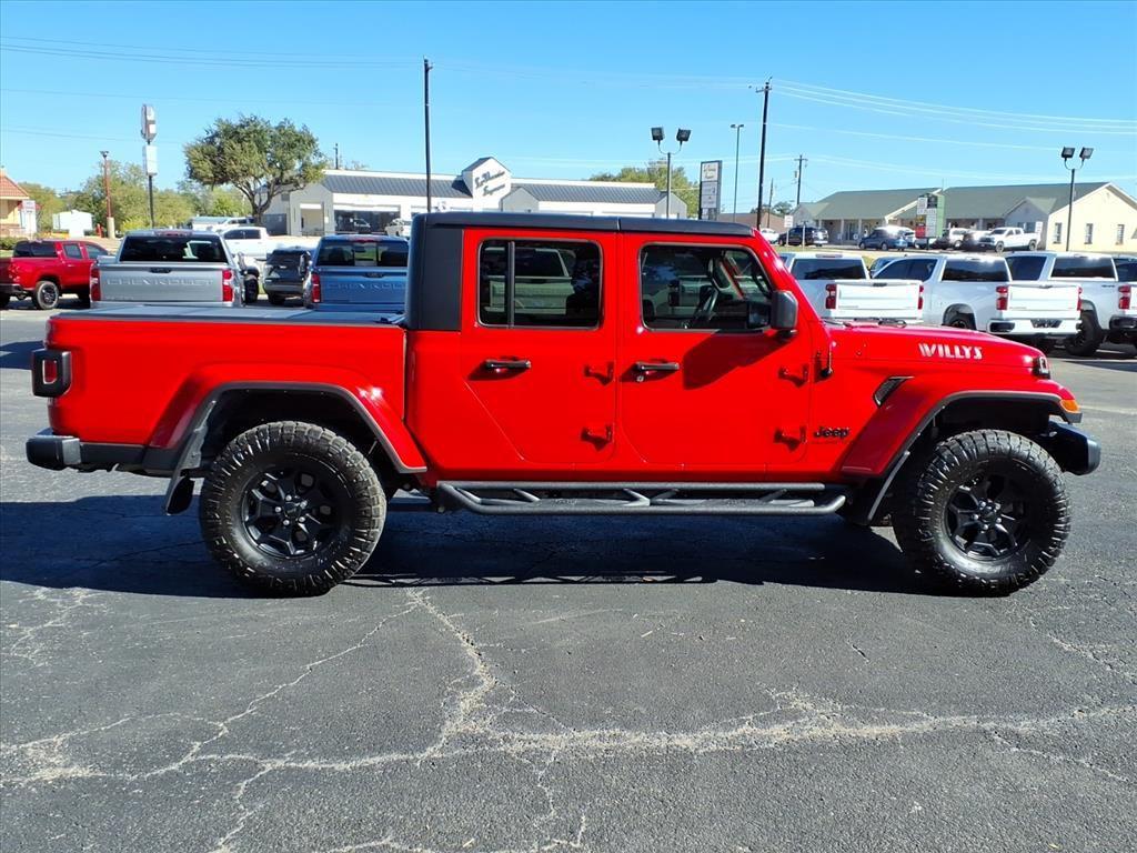 used 2022 Jeep Gladiator car, priced at $30,994