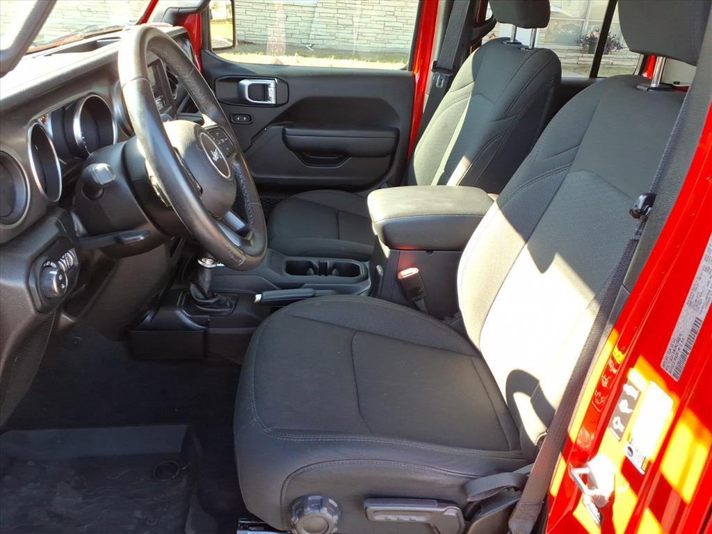 used 2022 Jeep Gladiator car, priced at $30,994