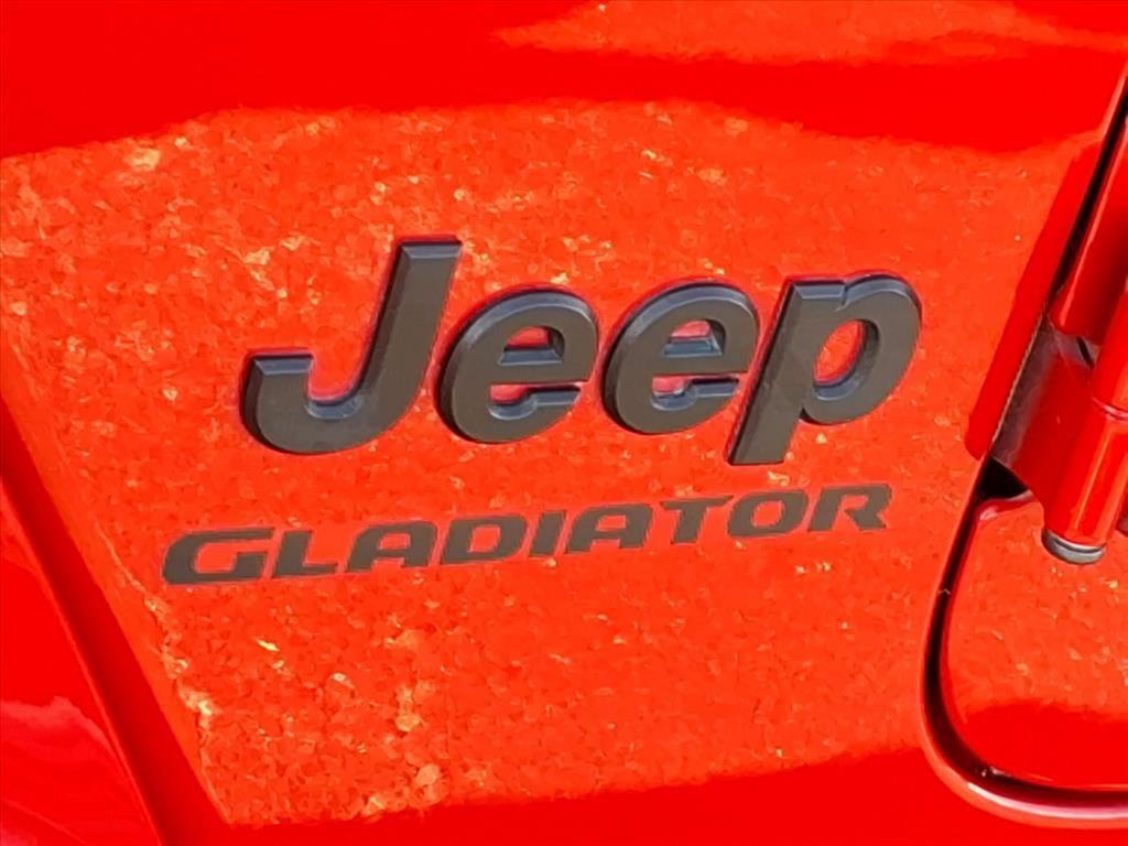 used 2022 Jeep Gladiator car, priced at $30,994